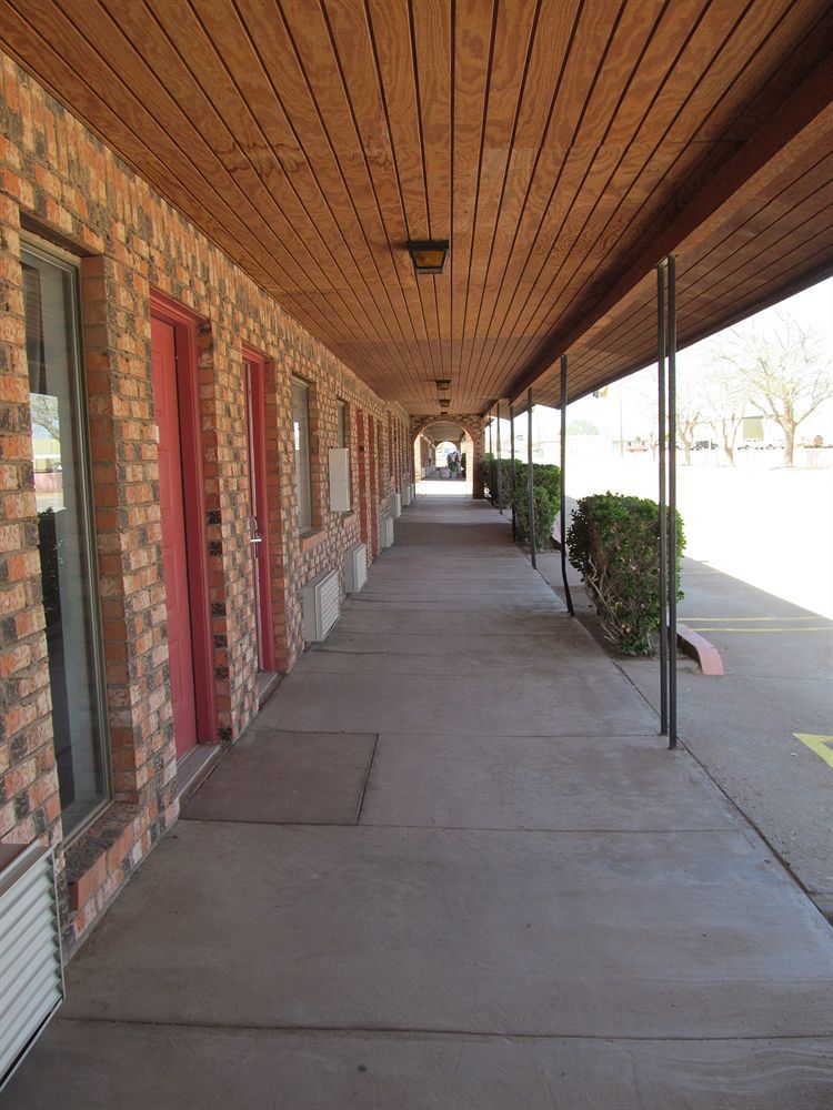 Whitten Inn Van Horn Bagian luar foto